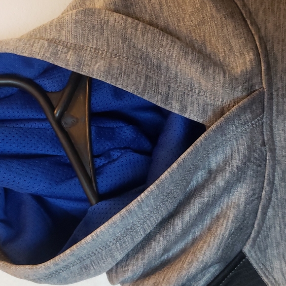 ADIDAS BOYS PULL-OVER HOODIE. Perfect condition. - Picture 2 of 6